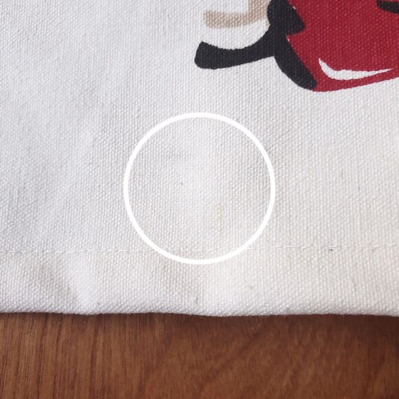 Pier 1 Chili Peppers Placemats Set of 2 Cotton Fabric 14" x 20" Beige Cream Red - Picture 8 of 10